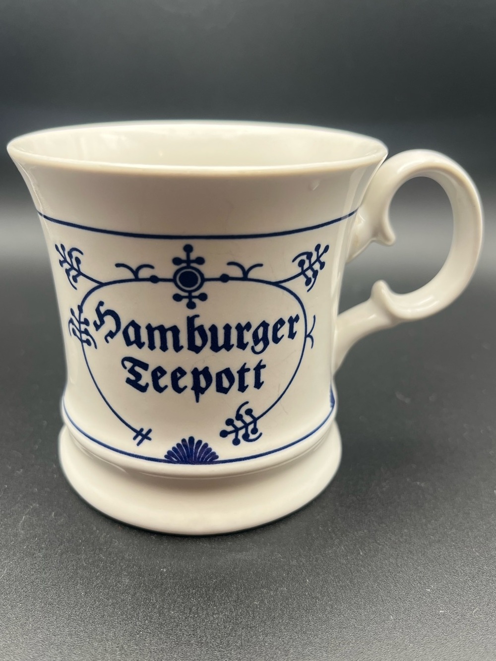🇩🇪 Vintage German Porcelain Hamburger Teepott Nautical Souvenir Mug Blue & White